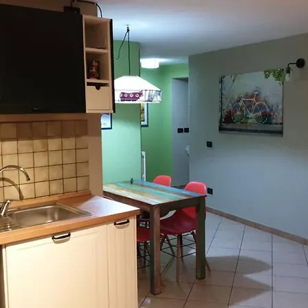 Ad Un Passo Dal Centro Apartment Aosta Exterior photo